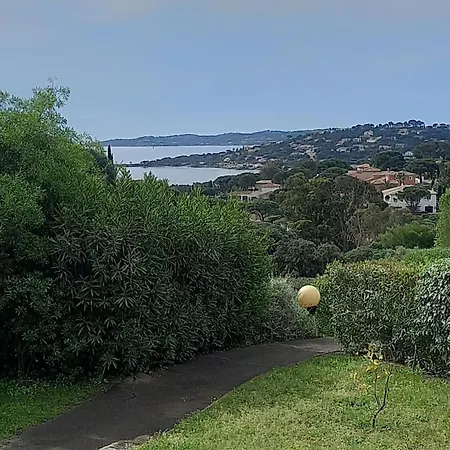 Sm180-305 Maxime Vue T2 Piscine Et Parking Appartement Sainte-Maxime
