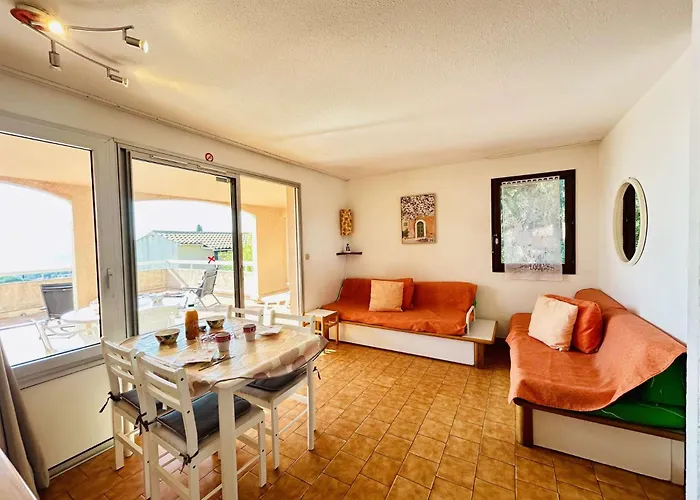 Appartement Sm180-305 Sainte Maxime Vue T2 Piscine Et Parking *