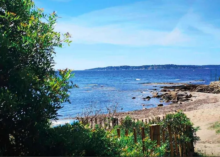 Sm180-305 Sainte Maxime Vue T2 Piscine Et Parking *